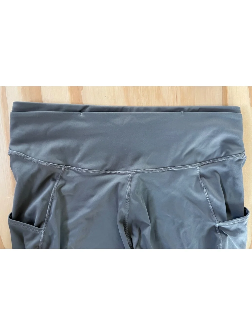Lululemon Fast and Free High-Rise Crop 23” Leggings Size 12 Gray Side Pocket